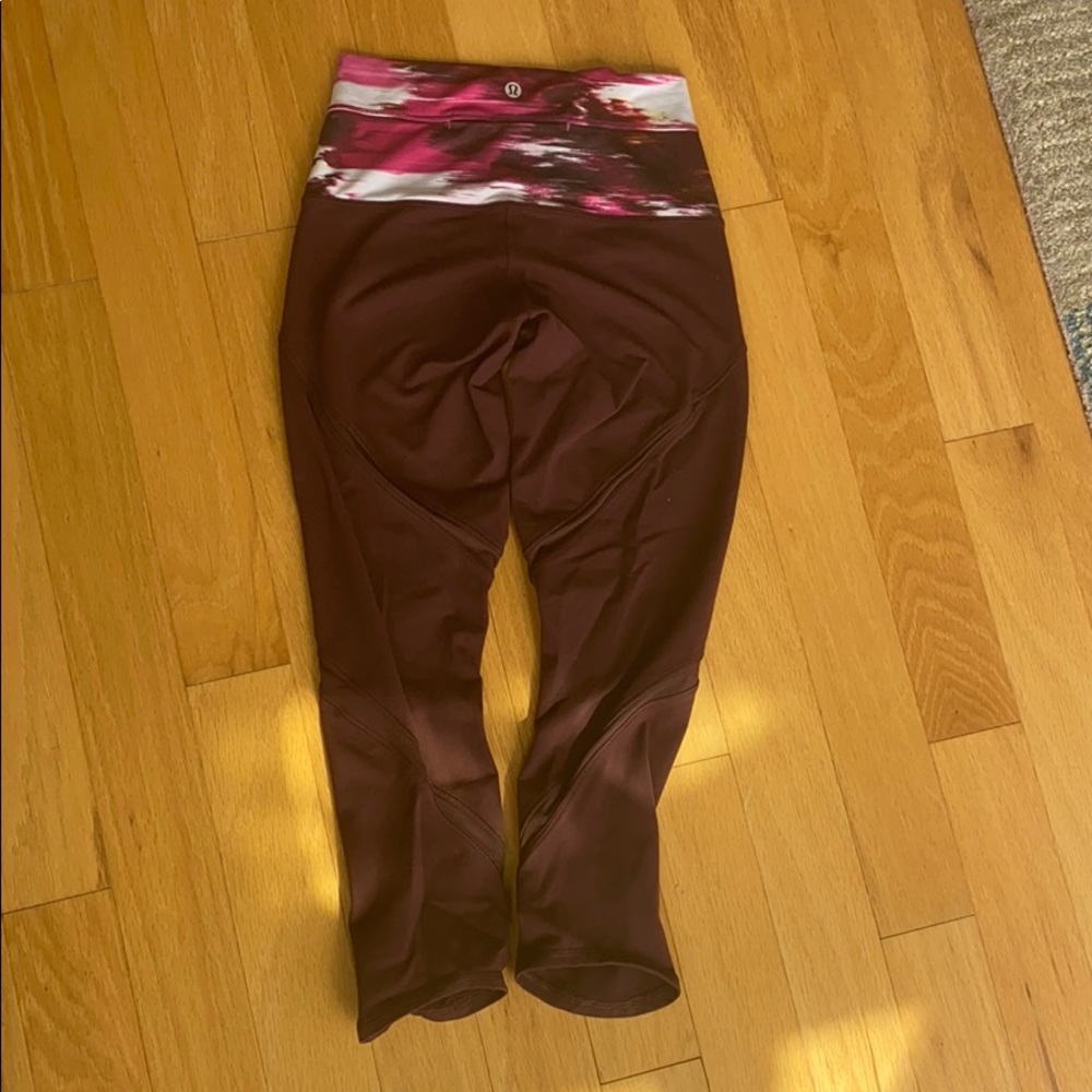 Lulu Lemon Leggings View 4